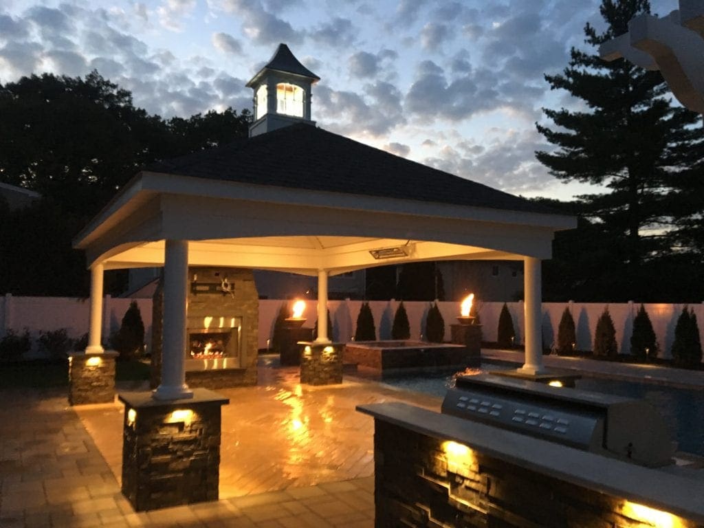landscape lighting contractors