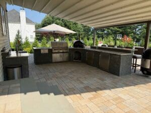 Patios, Outdoor kitchens & Bars