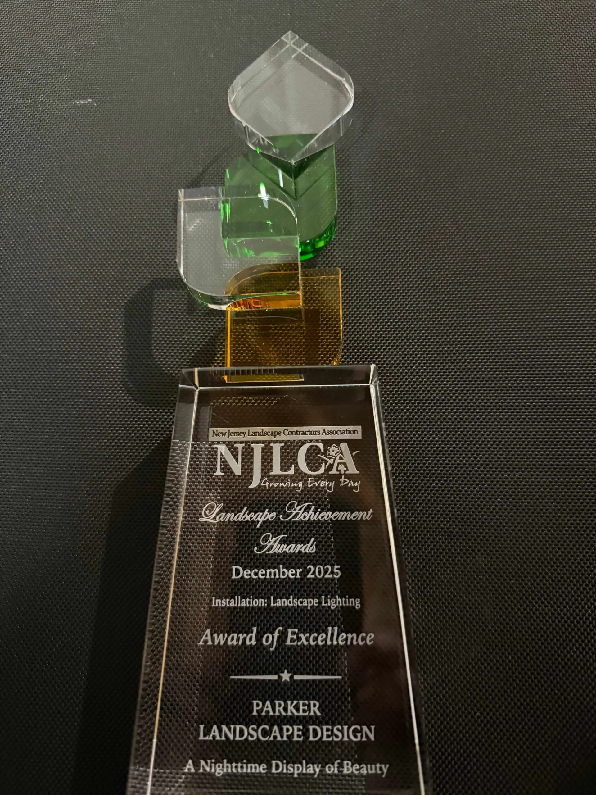 parker-landscape-design-award-of-excellence-2025