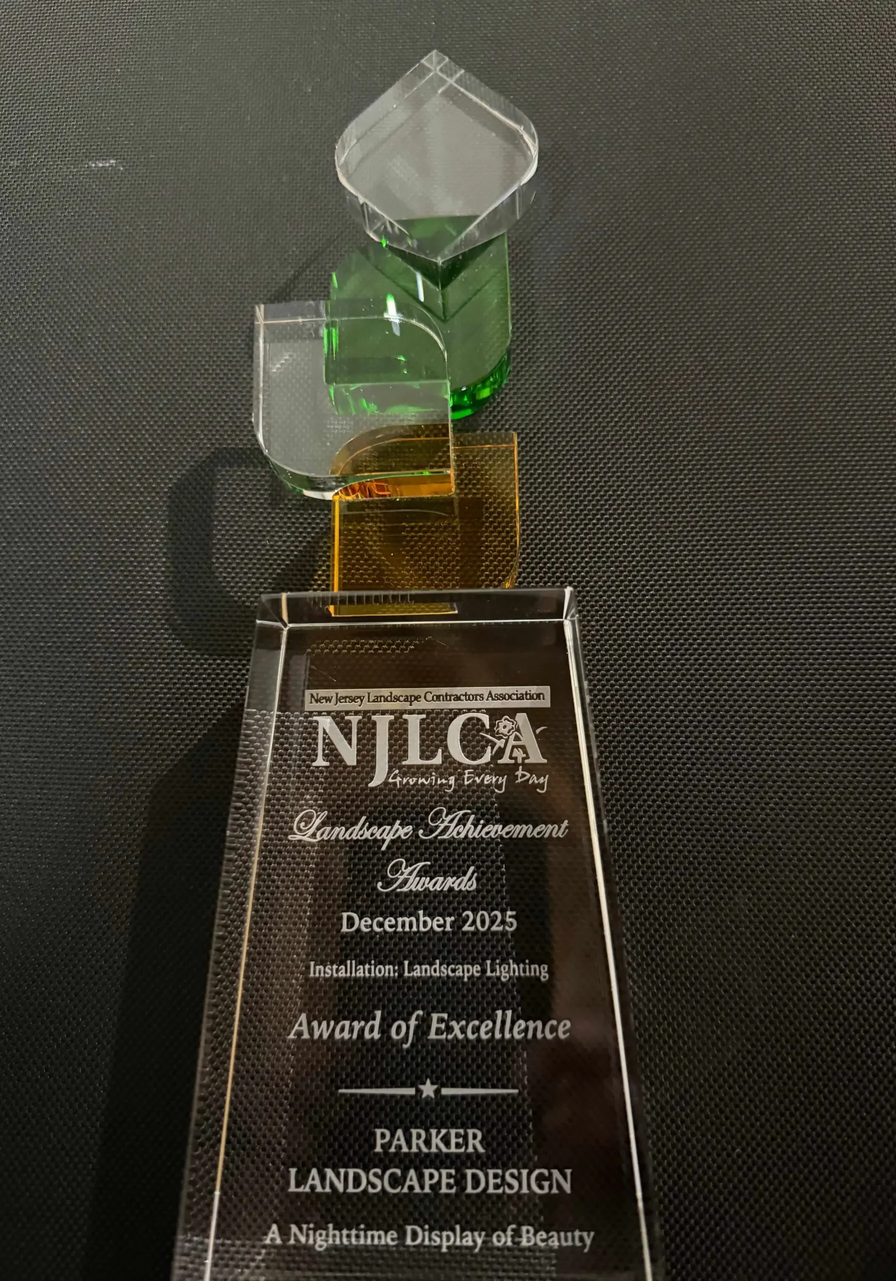 parker-landscape-design-award-of-excellence-2025